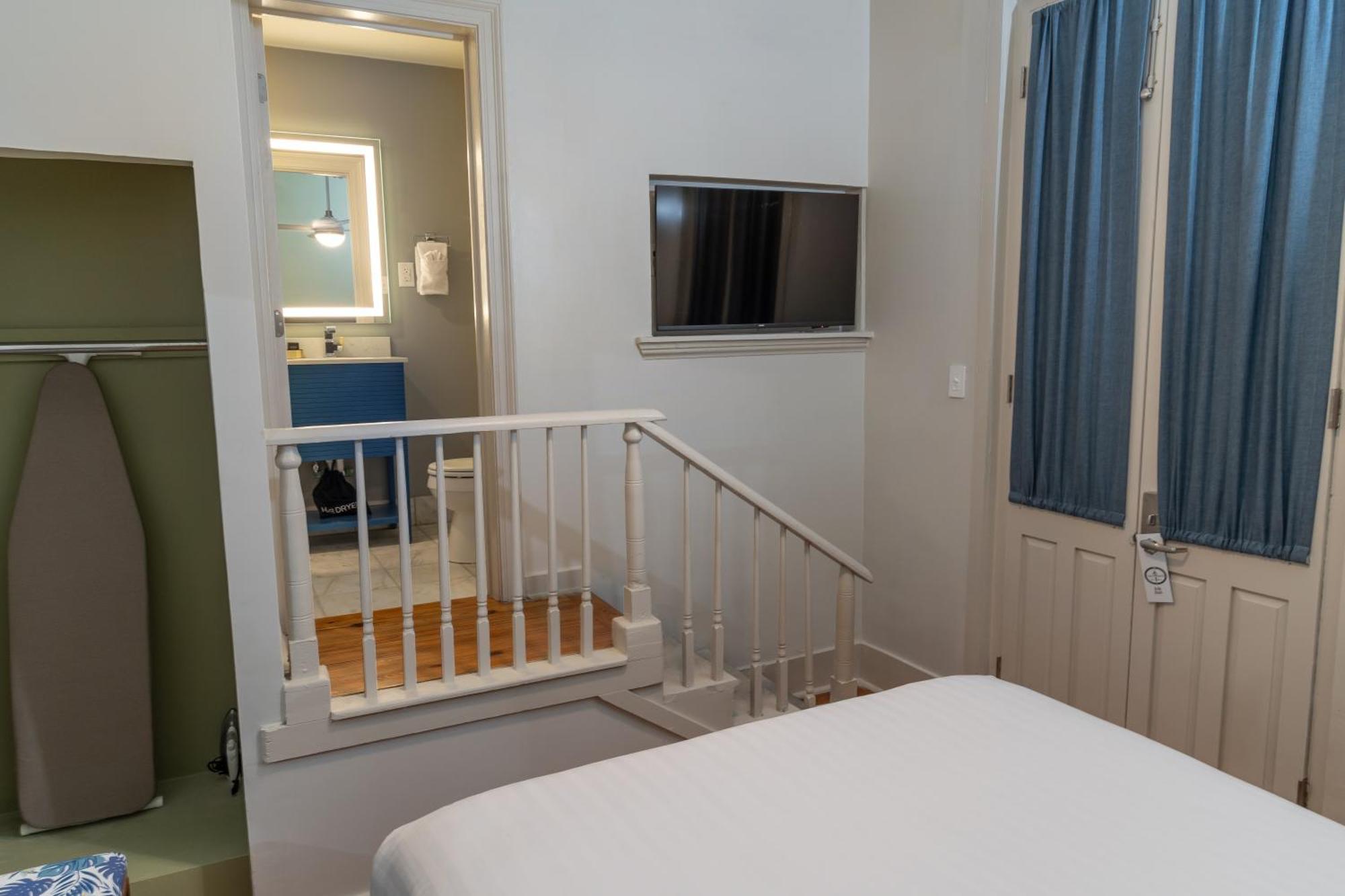 Inn On St. Ann, A French Quarter Guest Houses Property Новый Орлеан Экстерьер фото