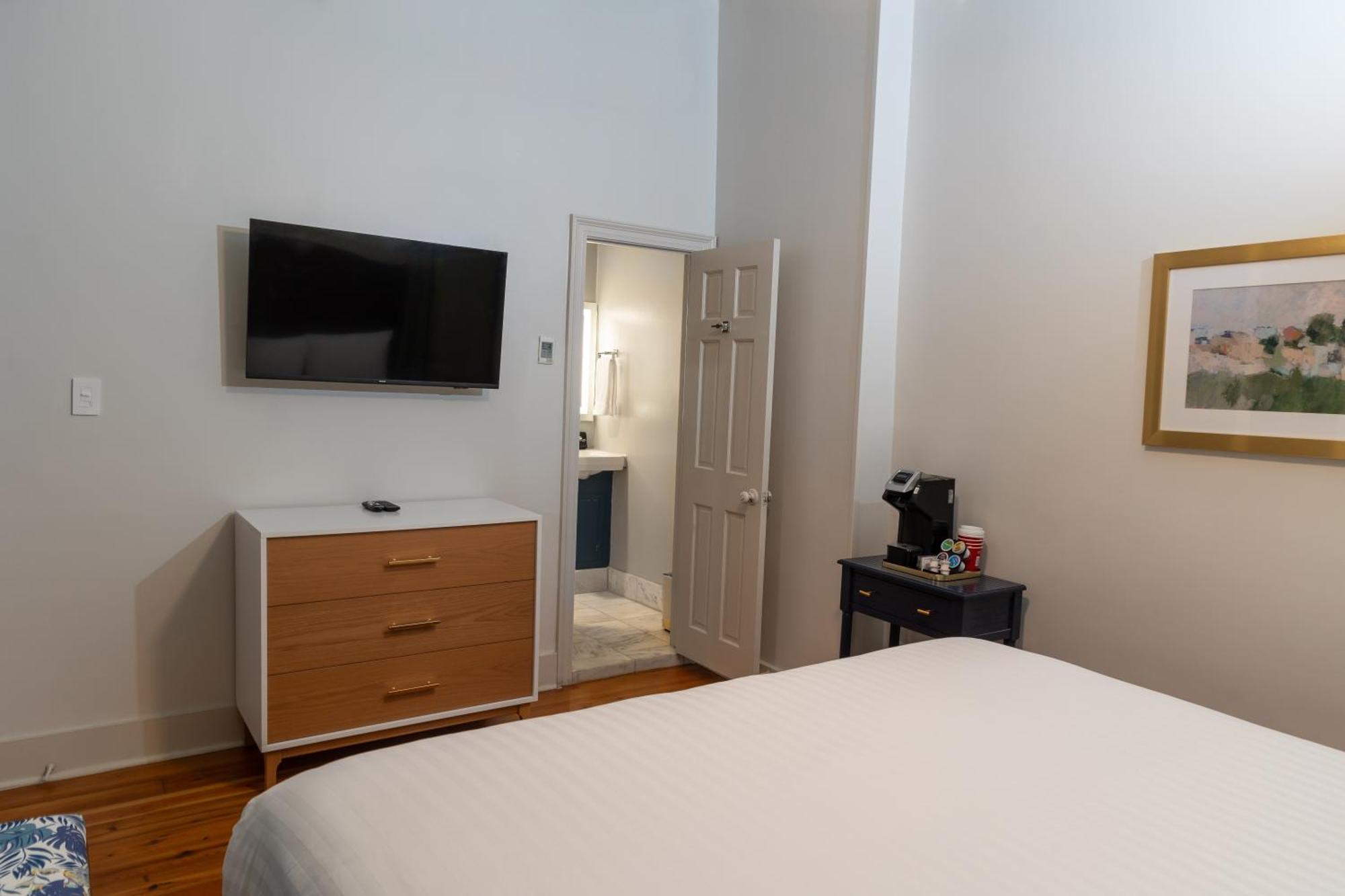Inn On St. Ann, A French Quarter Guest Houses Property Новый Орлеан Экстерьер фото